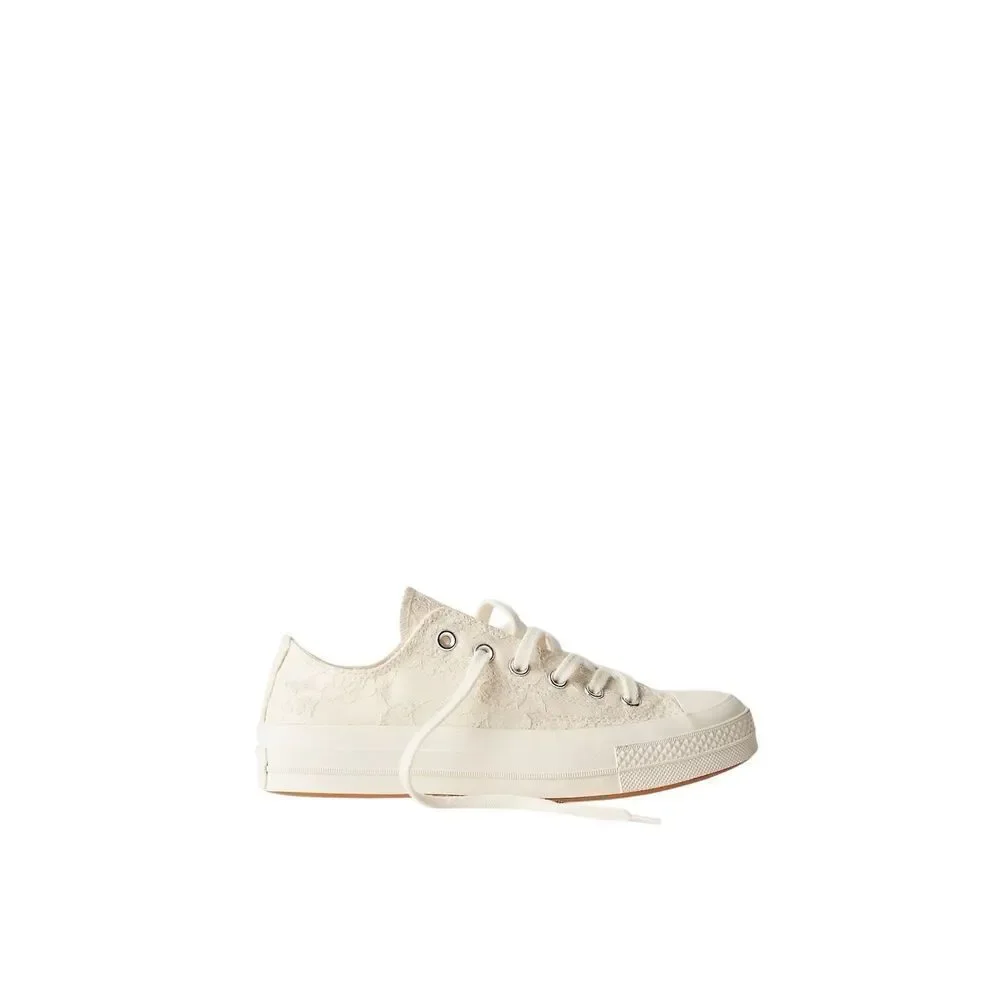 Converse | Chuck 70 Low Top Lace Sneakers